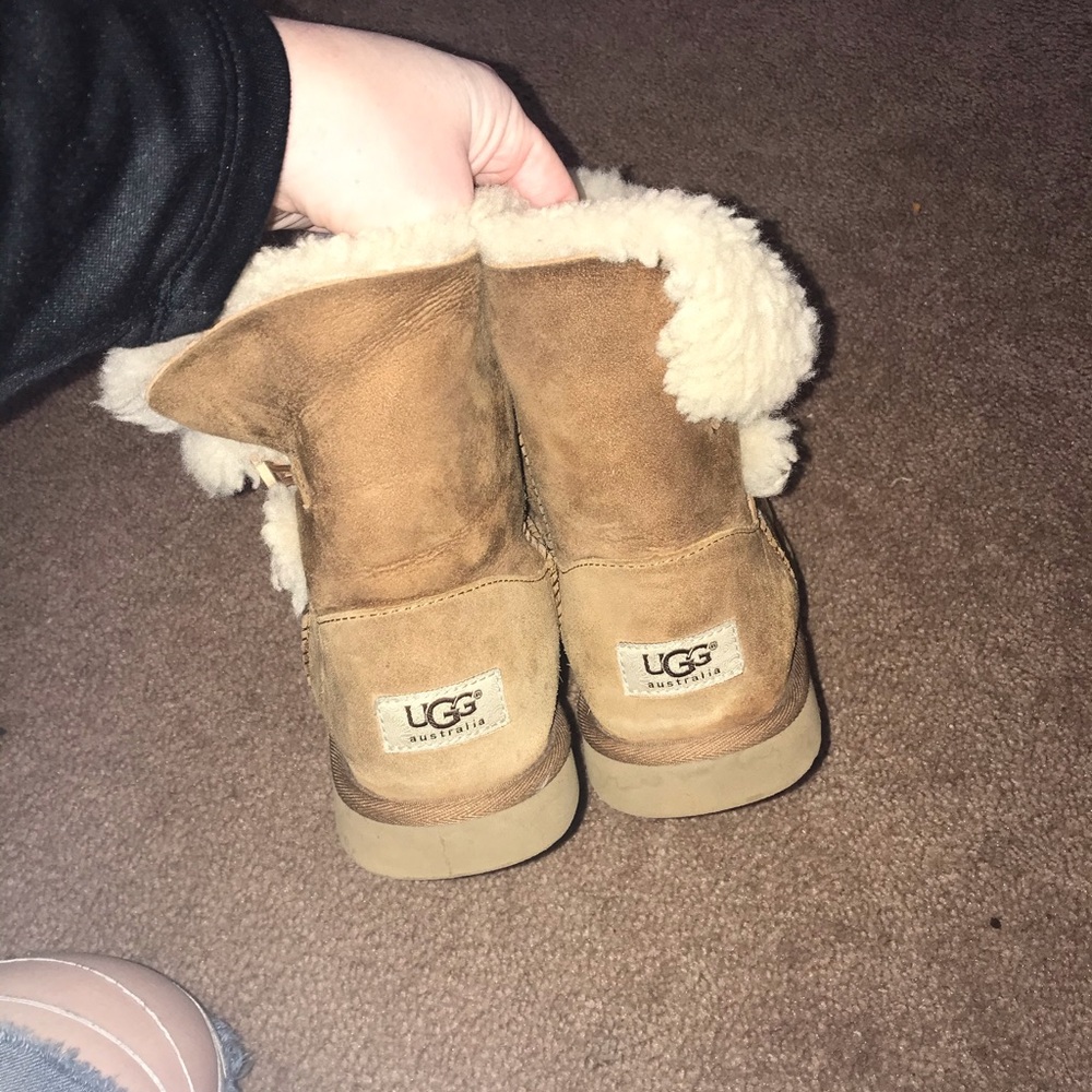 Bailey Button Uggs - image 2
